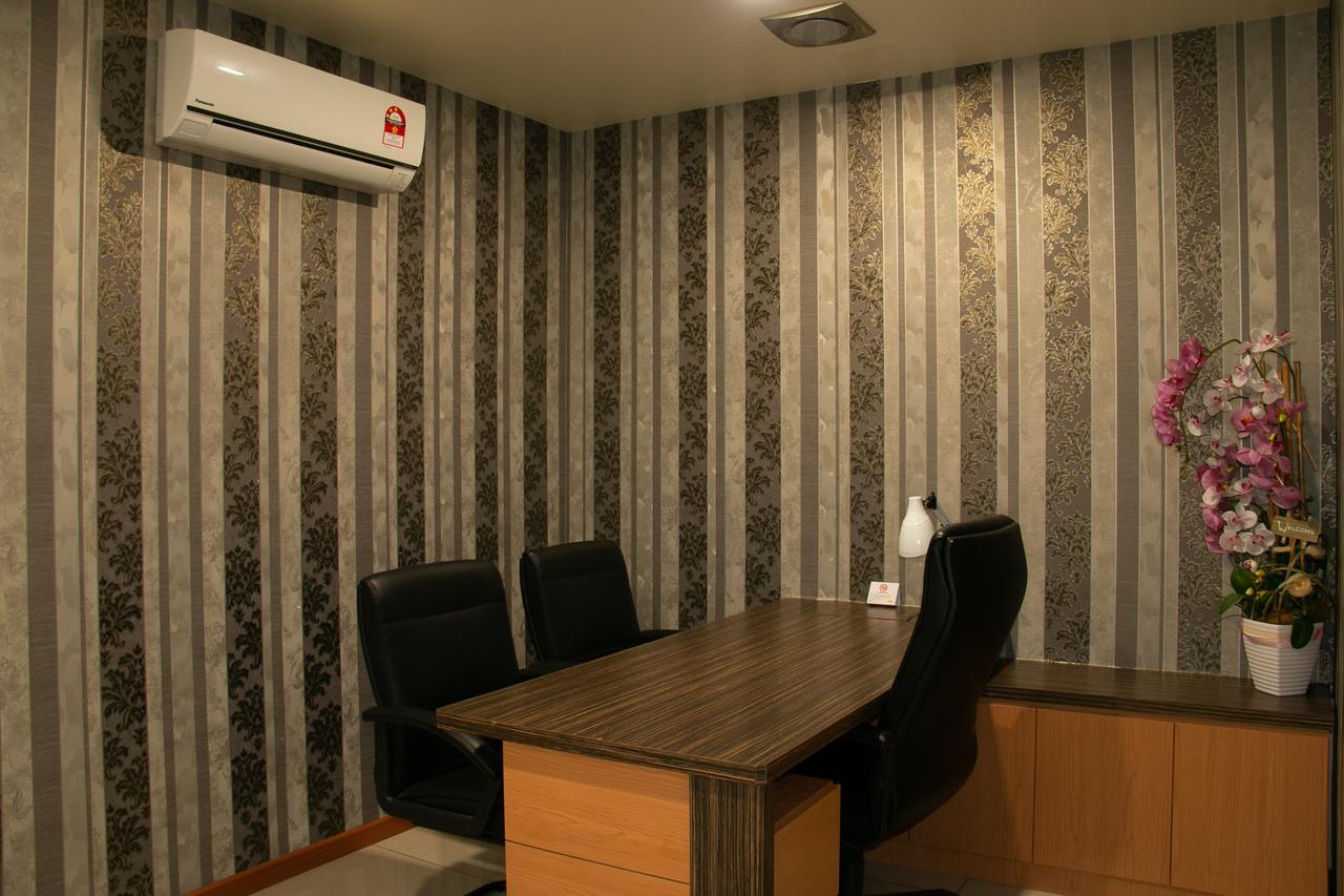 Prince33 Hotel Johor Bahru Extérieur photo