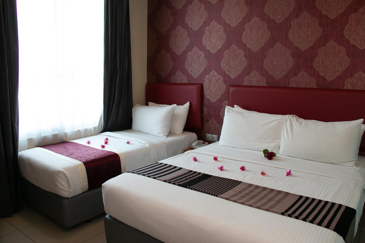 Prince33 Hotel Johor Bahru Extérieur photo