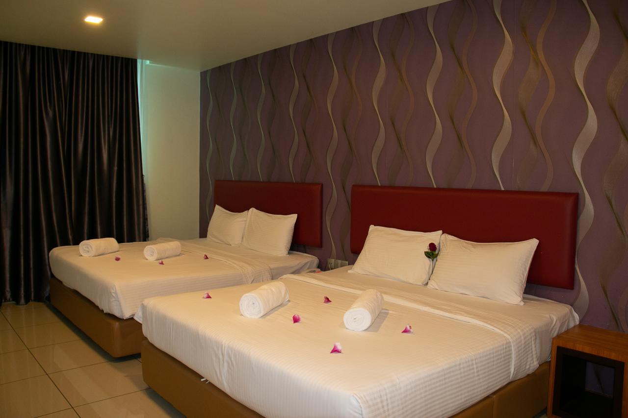 Prince33 Hotel Johor Bahru Extérieur photo